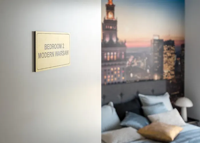 Luxury 2-bedroom Penthouse Skyline 15m Terrace, Garage, Gym, Rooftop & Only 500 M To Metro Apartment *