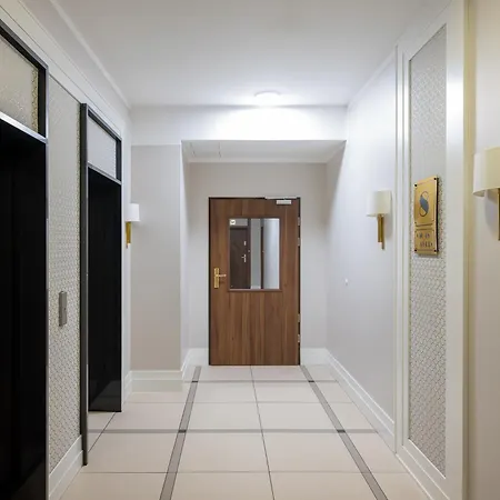 Luxury 2-bedroom Penthouse Skyline 15m Terrace, Garage, Gym, Rooftop & Only 500 M To Metro Warsaw