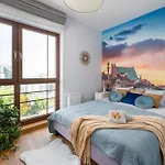 Luxury 2-bedroom Penthouse Skyline 15m Terrace, Garage, Gym, Rooftop & Only 500 M To Metro Daire